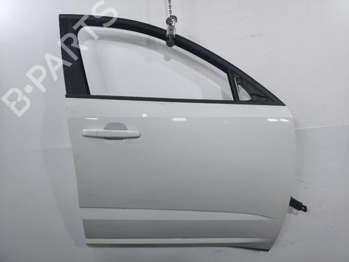 Used Right front door Right front door JAGUAR E-PACE (X540) 2.0 D150 AWD (150 hp) 40018572 40018572