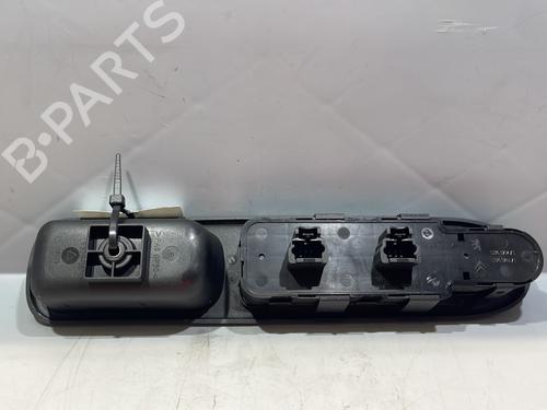Left front window switch PEUGEOT 307 Break (3E) 2.0 HDI 90 | BP28824236I27 