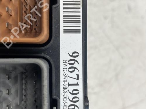 Used Fuse box Fuse box CITROËN C3 II (SC_) 1.2 VTi 82 (82 hp) 23829940 23829940