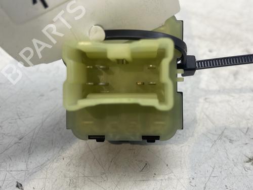 switch-dacia-duster-hm_-2017-27924405 main image