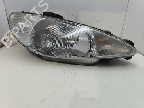 Used Right headlight PEUGEOT 206 Hatchback (2A/C) 1.1 i (60 hp) 27403916