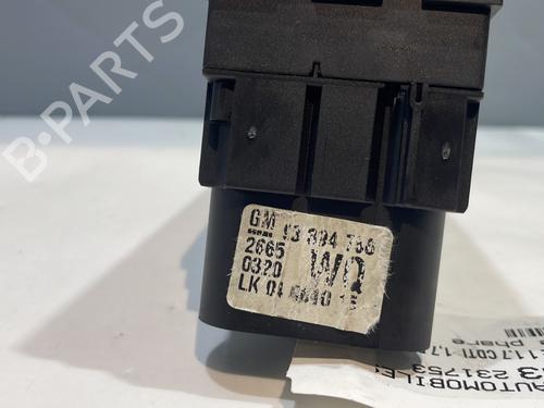 Used Headlight switch Headlight switch OPEL MERIVA A MPV (X03) 1.7 CDTI (E75) (100 hp) 30465815 30465815