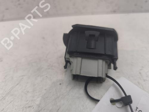 Right front window switch RENAULT LAGUNA II (BG0/1_) 1.9 dCi | BP28064976I26 