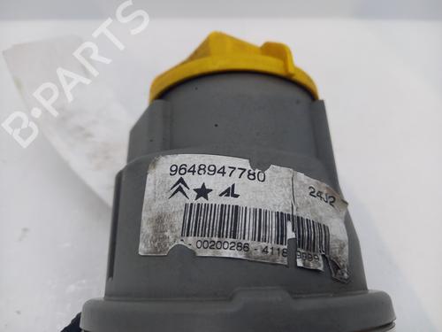 Used Left front fog light Left front fog light 32987144 32987144