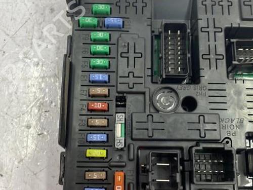 Fuse box CITROËN C4 Grand Picasso I (UA_) 1.6 HDi 110 | BP22837292E1 