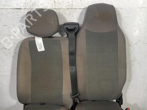 Used Right front seat Right front seat NISSAN NV400 Van (X62, X62B) dCi 165 RWD (163 hp) 25331556 25331556