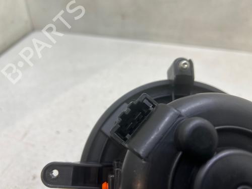 Used Heater blower motor Heater blower motor PEUGEOT 3008 I MPV (0U_) 2.0 HDi 150 / BlueHDi 150 (150 hp) 39663851 39663851