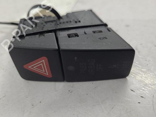 Used Warning switch Warning switch SUZUKI SWIFT IV (FZ, NZ) 1.2 (AZH412, ZC72S) (94 hp) 22821319 22821319