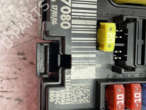 Fuse box PEUGEOT 307 Break (3E) 1.6 HDi 110 | BP22842670E1 