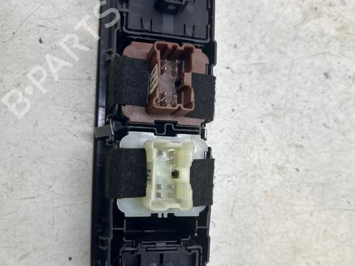Left front window switch DACIA SANDERO III 1.0 TCe 100 | BP37021773I27 - Image 4