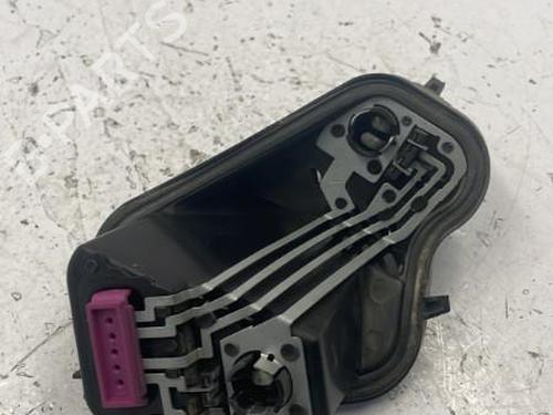 Used Lamp holder Lamp holder RENAULT MEGANE III Grandtour (KZ0/1) 1.5 dCi (KZ09, KZ0D, KZ1G, KZ29, KZ14, KZ1W, KZ10, KZ1F,... (110 hp) 22837945 22837945