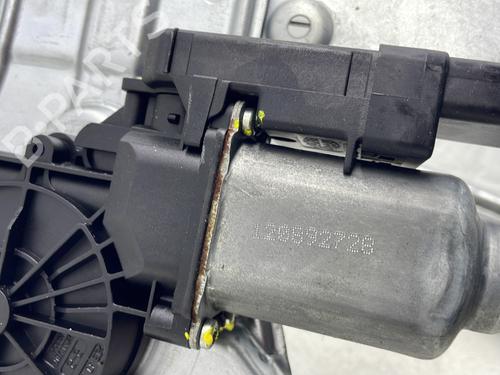 Front left window mechanism RENAULT CLIO III (BR0/1, CR0/1) 1.2 16V (BR02, BR0J, BR11, CR02, CR0J, CR11) | BP32261371C22 