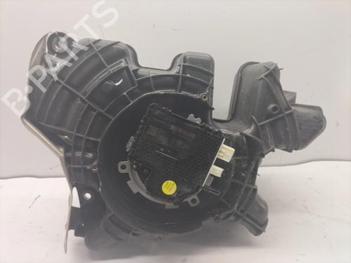 Used AdBlue tank RENAULT KADJAR (HA_, HL_) 1.5 BLUE dCi 115 (HLA6) (116 hp) 32341297