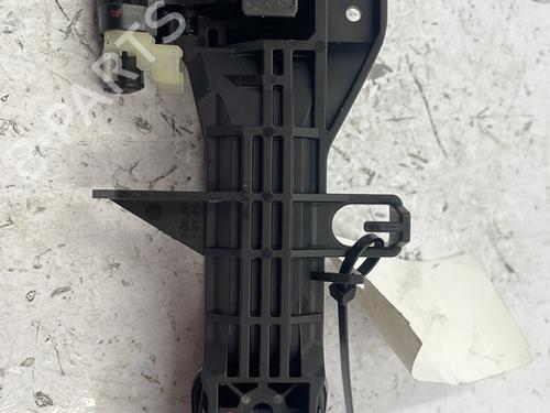 Front right exterior door handle TOYOTA AURIS (_E18_) 1.8 Hybrid (ZWE186_, ZWE186R) | BP22843821C129 