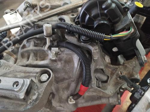 Gearbox CITROËN C4 Grand Picasso II (DA_, DE_) 2.0 BlueHDi 150 | BP28441074M3 