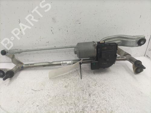 Used Front wiper motor VW GOLF VIII (CD1, DA1) 1.0 TSI (110 hp) 25477903
