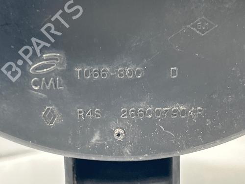 Right daytime light RENAULT TWINGO III (BCM_, BCA_) 1.0 SCe 70 | BP39109327C103 - Image 5