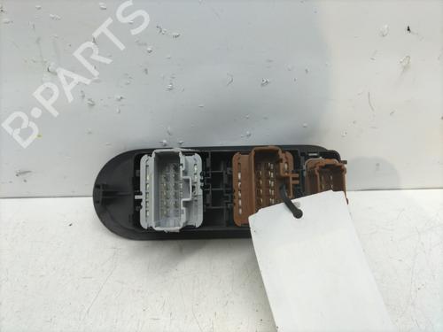 Left front window switch RENAULT MEGANE II (BM0/1_, CM0/1_) 1.6 16V (BM0C, CM0C) | BP29516040I27 