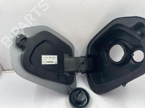 Fuel flap OPEL CORSA F (P2JO) 1.5 (68) | BP22838442C131 