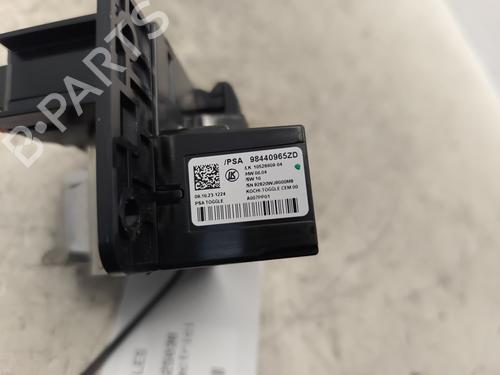 Gear lever PEUGEOT 208 II (UB_, UP_, UW_, UJ_) e-208 | BP24032687M90 