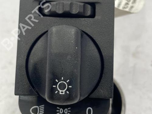 Used Headlight switch Headlight switch OPEL VECTRA A (J89) 1.7 TD (F19, M19) (82 hp) 22829455 22829455
