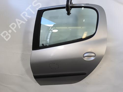 Used Left rear door PEUGEOT 206 Hatchback (2A/C) 1.4 HDi eco 70 (68 hp) 29286148