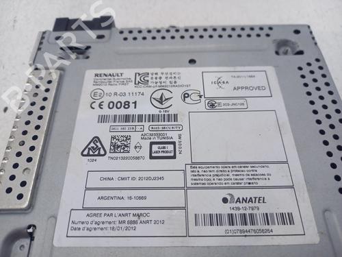 radio-renault-megane-iii-hatchback-bz01_-b3_-2008-33561464 main image