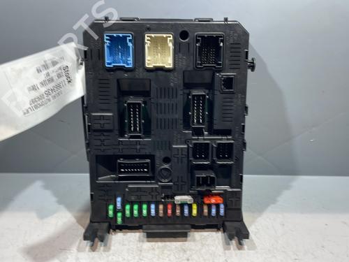 fuse-box-citroen-c5-iii-break-rw_-2008-2009-2010-2011-2012-2013-2014-2015-2016-2017-29619449 main image