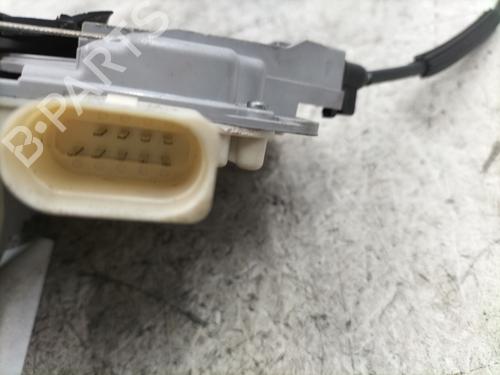 Front left lock SEAT LEON (1P1) 1.9 TDI | BP24032723C98 
