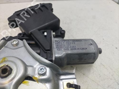 Front left window mechanism TOYOTA YARIS (_P13_) 1.5 Hybrid (NHP130_, NHP130) | BP28328584C22 