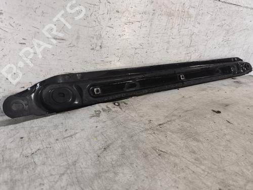 Crossmember PEUGEOT 5008 (0U_, 0E_) 1.6 16V | BP27238298C162