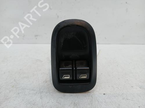 Used Left front window switch PEUGEOT 206 Hatchback (2A/C) 1.4 i (75 hp) 29516059