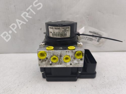 Pompe ABS TOYOTA YARIS (_P13_) 1.5 (NSP131_) (112 hp) 30899203