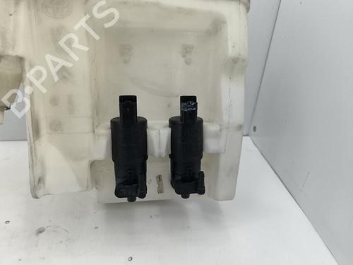 Used Windscreen washer tank Windscreen washer tank CITROËN C1 (PM_, PN_) 1.4 HDi (54 hp) 36004246 36004246