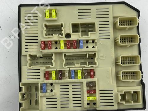 Used Electronic module Electronic module RENAULT MEGANE III Hatchback (BZ0/1_, B3_) 1.5 dCi (BZ09, BZ0D, BZ1W, BZ29, BZ14) (110 hp) 22821022 22821022