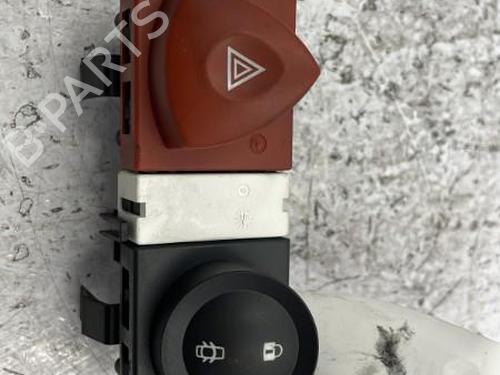 Warning switch RENAULT MEGANE II (BM0/1_, CM0/1_) 1.5 dCi (BM02, BM13, BM2A, CM02, CM13) | BP22835637I22 