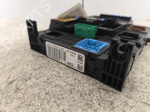 Used Fuse box Fuse box 24197194 24197194