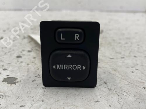Used Mirror switch Mirror switch TOYOTA YARIS (_P13_) 1.5 Hybrid (NHP130_, NHP130) (101 hp) 22847508 22847508