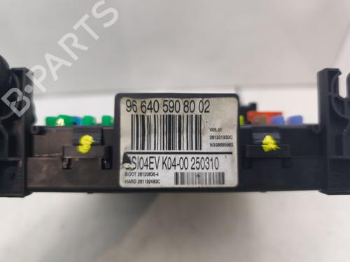 Fuse box CITROËN C5 III Break (RW_) 2.0 HDi 140 | BP30882072E1  - Image 5