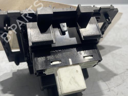 Used Warning switch Warning switch VW PASSAT B8 (3G2, CB2) 1.6 TDI (120 hp) 28440930 28440930