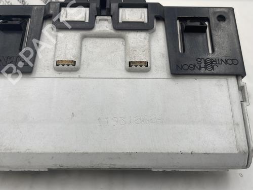 Used Display monitor Display monitor RENAULT CLIO II (BB_, CB_) [1998-2016] 31972631 31972631