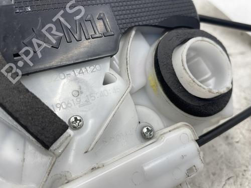 Rear left lock TOYOTA YARIS (_P13_) 1.5 Hybrid (NHP130_, NHP130) | BP24571284C100 