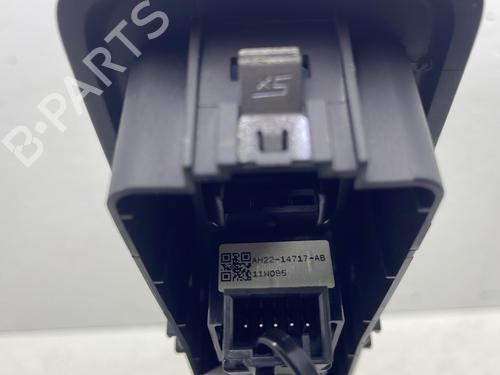 Used Right rear window switch Right rear window switch LAND ROVER RANGE ROVER SPORT I (L320) 3.0 D 4x4 (211 hp) 33234594 33234594