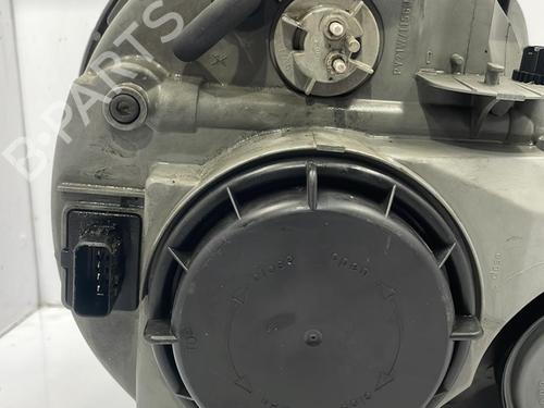 Used Left headlight MERCEDES-BENZ E-CLASS T-Model (S210) E 220 T CDI (210.206) (143 hp) 22831283