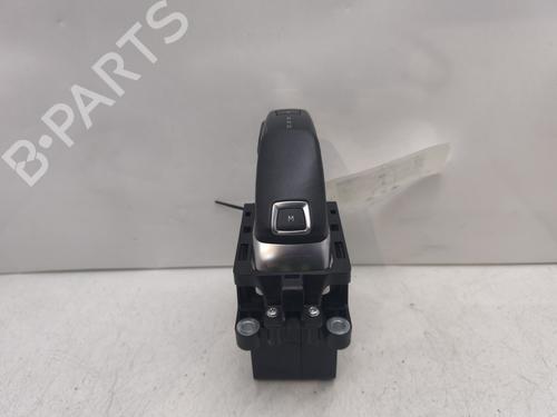 Used Gear lever Gear lever PEUGEOT 308 SW II (LC_, LJ_, LR_, LX_, L4_) 1.5 BlueHDi 130 (131 hp) 30882109 30882109