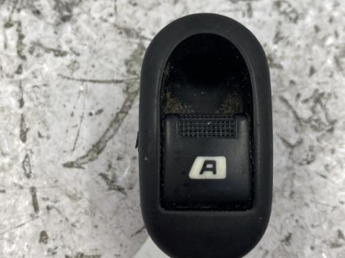Used Right rear window switch Right rear window switch 22843644 22843644