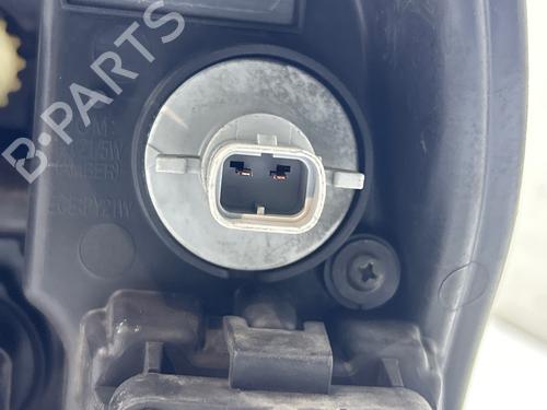 Højre forlygte Højre forlygte CHEVROLET CAPTIVA (C100, C140) 2.2 D (163 hp) 39663906 39663906