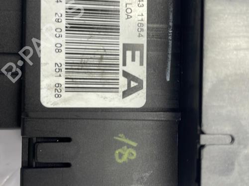 Used Headlight switch Headlight switch JAGUAR X-TYPE I (X400) 2.2 D (146 hp) 22841541 22841541