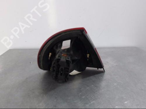Used Right taillight Right taillight 22813467 22813467
