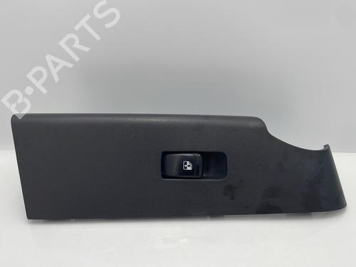 Højre fortil elrude kontakt CHEVROLET AVEO / KALOS Hatchback (T250, T255) 1.4 (101 hp) 30701300